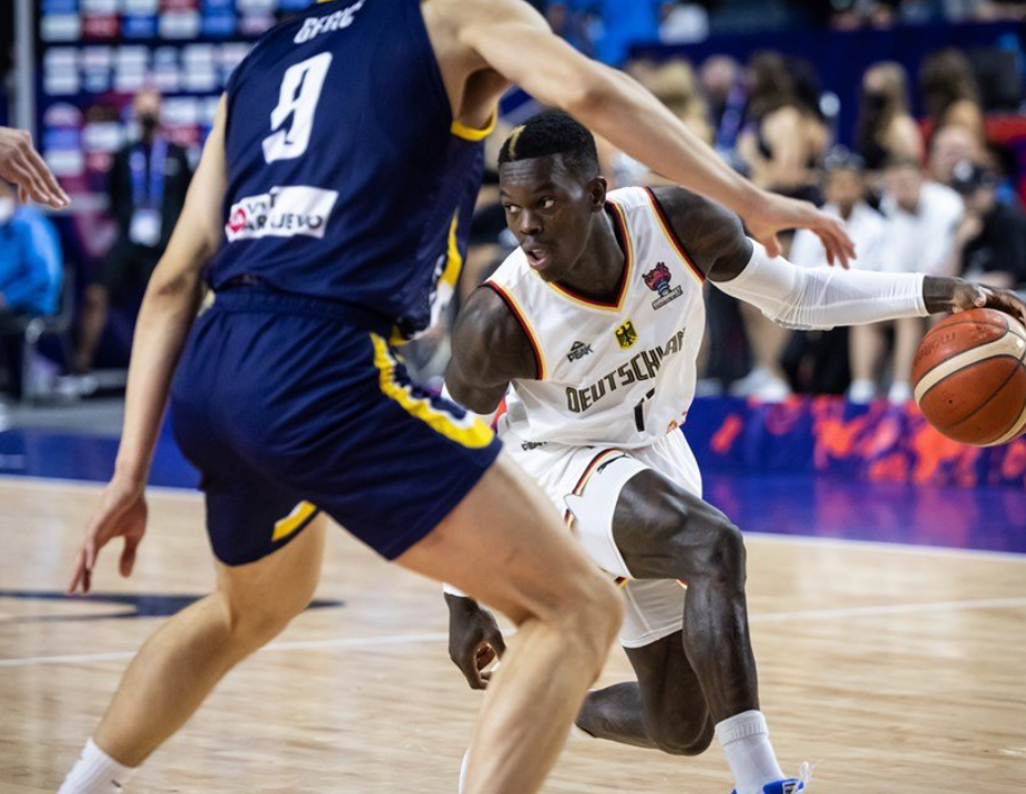 里程碑夜！埃因霍温篮板制胜，全明星赛国际比赛日刷纪录，信心回归，控场能力受关注 -问鼎官方入口