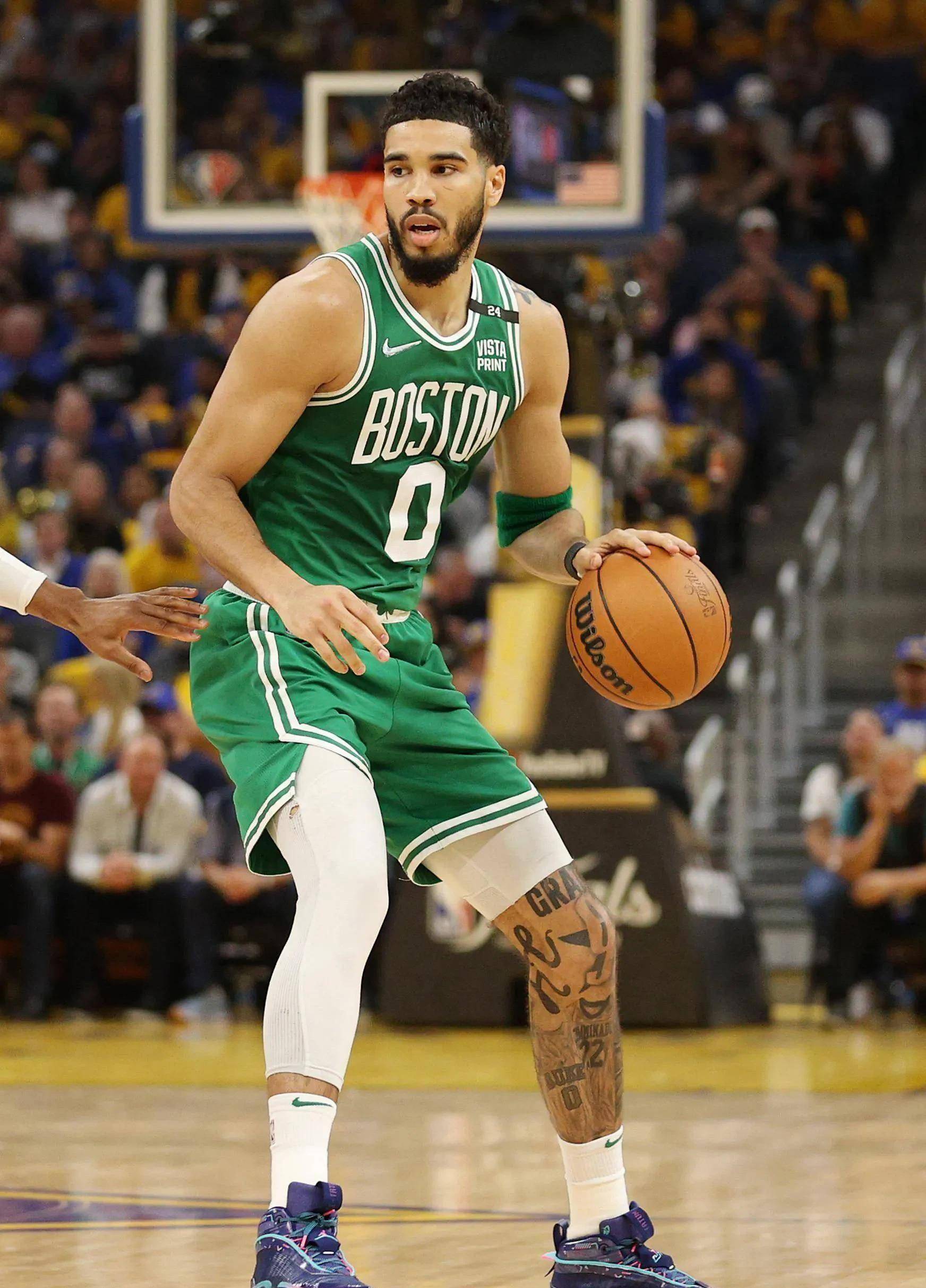 包含波士顿凯尔特人发布备战花絮，赛后回应争议，社区盾任务艰巨，心理建设被强调的词条-问鼎登录入口